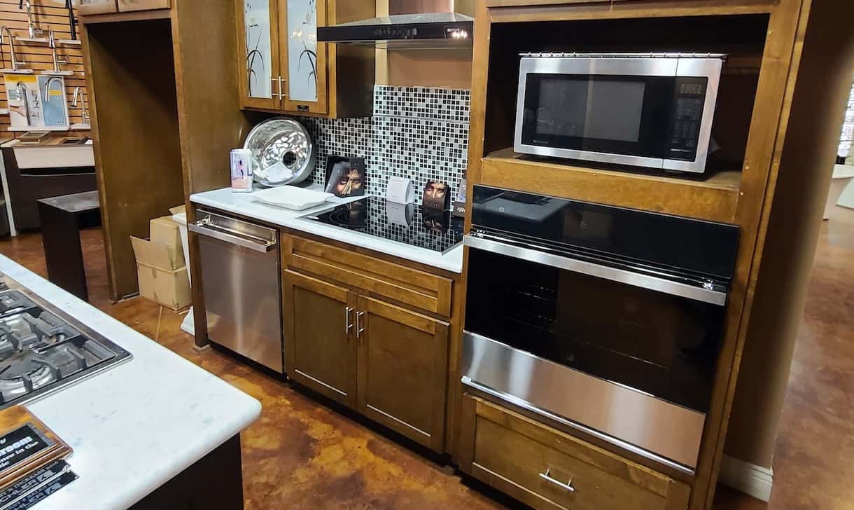 Lake Charles, Louisiana | Kitchen, Bath & Home Improvement Showroom